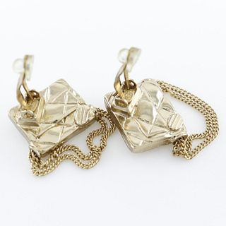 CHANEL MATRASSE GOLD PLATED EARRINGS
