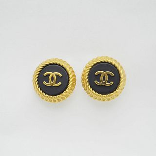 CHANEL COCO BUTTON EARRINGS