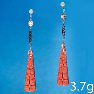FINE PAIR OF ART-DECO CORAL DIAMOND PEARL AND ENAMEL GOLD EARRINGS
