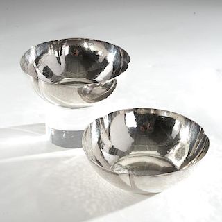 Pair Kalo Shop sterling silver lobed bowls