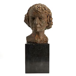 Elisabeth, Queen of Belgium, sculpture