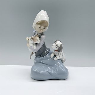 Lladro Porcelain Figurine, Little Friskies 1005032
