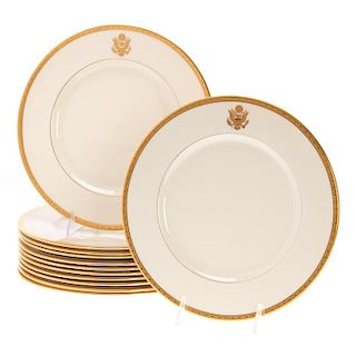 Set (12) Lenox Presidential style dinner plates