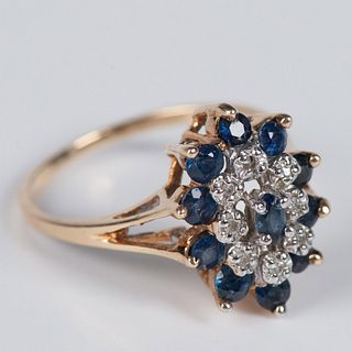 Lovely 10K Yellow Gold, Diamond and Sapphire Ring