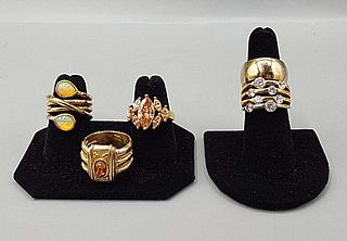 5 Gold Tone Fashion Rings