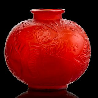 LALIQUE "Poissons" vase, cased red glass