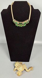 Large Gold Tone Necklace and Brooch Pairing 