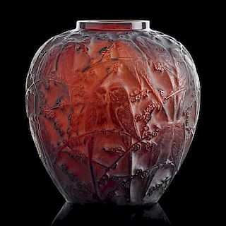 LALIQUE "Perruches" vase, dark amber glass