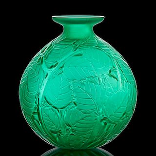 LALIQUE "Milan" vase, green glass