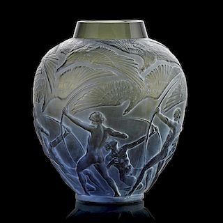 LALIQUE "Archers" vase, smoky topaz glass