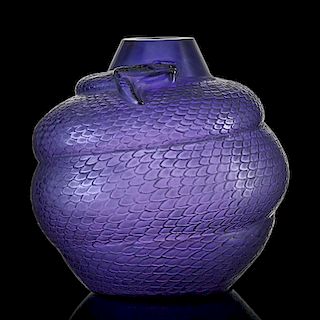 LALIQUE "Serpent" vase, purple glass