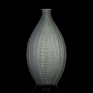LALIQUE "Acacia" vase