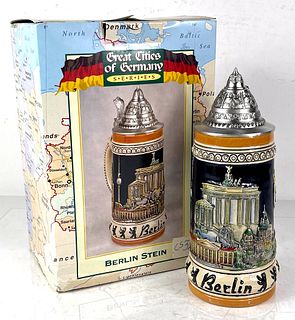 1997 Budweiser Great Cities of Germany "Berlin" 9½ Inch Stein CS328 