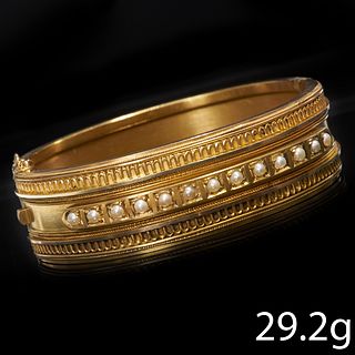 VICTORIAN ETRUSCAN REVIVAL GOLD BANGLE