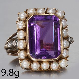 AMETHYST AND PEARL CLUSTER RING