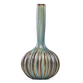 AXEL SALTO Bulbous vase