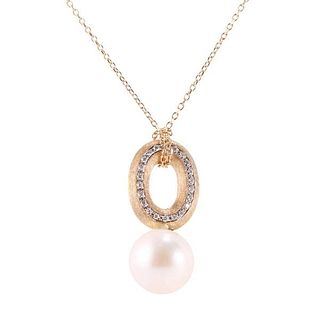 18k Gold Diamond Pearl Pendant Necklace