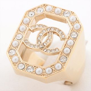 CHANEL COCO MARK GOLD PLATED RHINESTONE FAUX PEARL RING