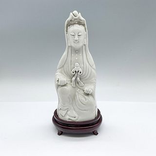 Chinese Blanc de Chine Porcelain Guanyin Figurine