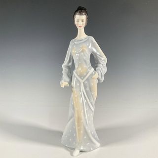 Boudoir HN2542 - Royal Doulton Figurine