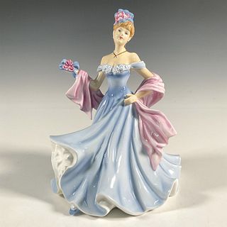 Sentiments Collection A Tender Moments HN5554 - Royal Doulton Figurine