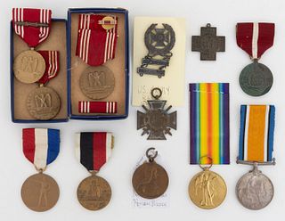 UNITED STATES MILITARY MEDALS, LOT OF 12