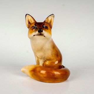 Royal Doulton Figurine, Seated Fox HN147