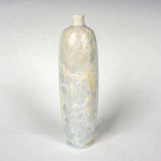Rare Royal Doulton White Crystalline Glazed Bud Vase