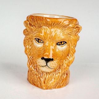 Bairstow Manor Collectibles Lion Egg Cup