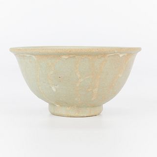 Chinese Yuan Longquan Ceramic Bowl