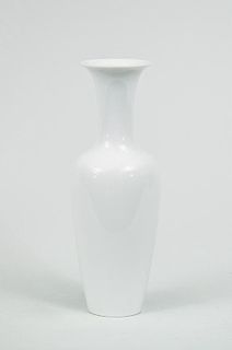 KPM (Berlin) Ivory-Glazed Porcelain Slender Baluster-Form Vase