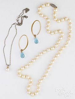 14K yellow gold earrings with blue stones