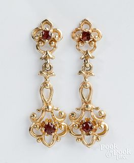 14K yellow gold garnet earrings