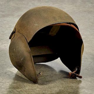 WW II USAAF flak helmet.