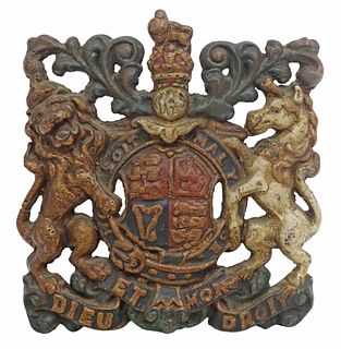 ARCHITECTURAL CAST IRON COAT OF ARMS OF THE UNITED KINGDOM