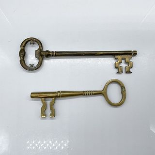 2pc Large Brass Decorative Keys