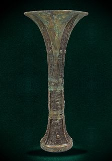 Chinese Bronze Ritual Wine Vessel Gu,Shang Dynasty