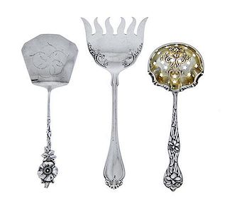 Three American Silver Servers, Early 20th Century, comprising 1 cucumber server, Harlequin pattern, Reed & Barton, Taunton, MA 1