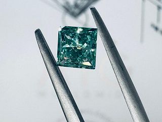 DIAMOND 0.8 CT VIVID GREEN* - SI1 - LASER ENGRAVED - C30610-2