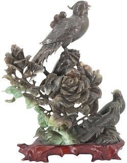 Exceptional Jade Carved Sculpture of Birds