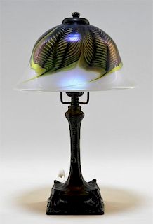 Lundberg Studios Magnolia Art Glass Boudoir Lamp