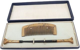 Japanese Signed Gilt Laquerware Comb Set