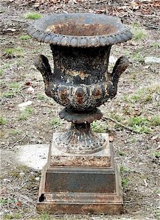 Antique 19C. Victorian Style Black Cast Iron Urn