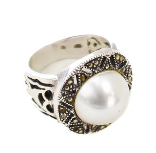 MABE PEARL COCKTAIL RING