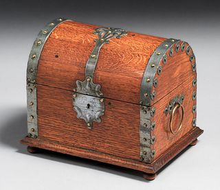 Arts & Crafts Strap-Hinge Riveted Oak Jewelry Box 1903