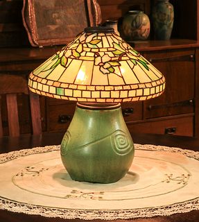 Hampshire Pottery Leaded Glass Lamp c1910