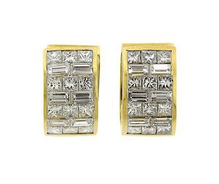 18k Gold Diamond Hoop Huggie Earrings