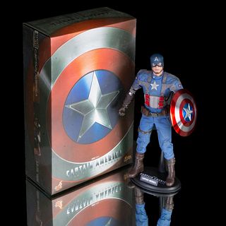 Figura coleccionable de edición limitada de Captain America. The First Avenger.  Marca Hot Toys.  Articulado.  Con accesorios.