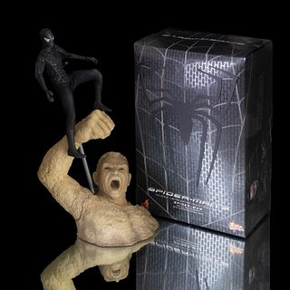 Figura coleccionable de edición limitada Spider - Man 3, versión con traje negro. 1/6 scale limited edition Collectible figurine.