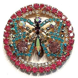 A division three colorful paste butterfly button